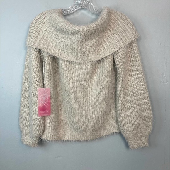 FASHION on Earth Off-the-Shoulder Comfy Pullover Oatmeal Sweater Size S Eyelash - Picture 12 of 12